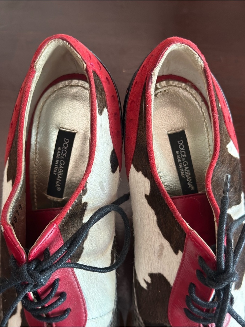 Dolce & Gabbana Lace-Up Oxford Heels - Picture 6 of 8